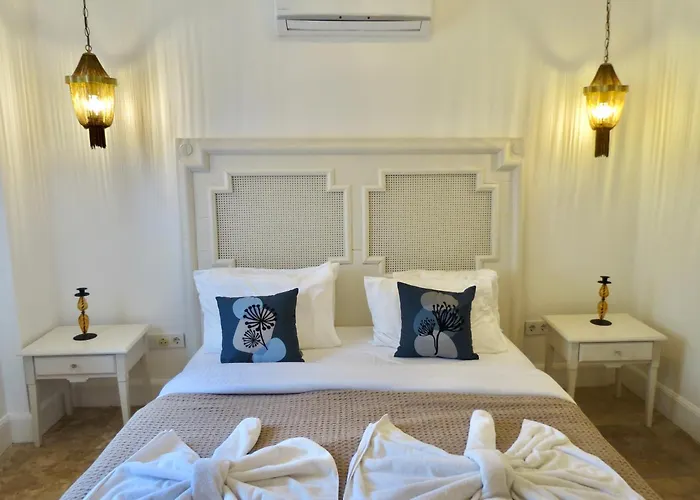 Fedora Bed & Breakfast Alaçatı